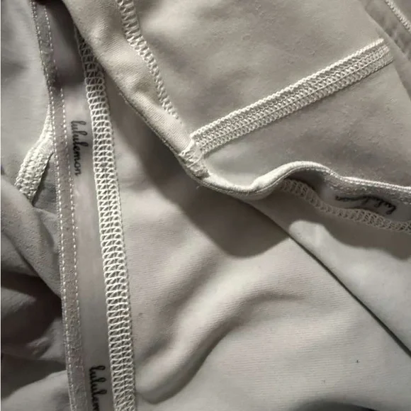 Lululemon Athletica White Textured Fabric - Picture 5 of 6
